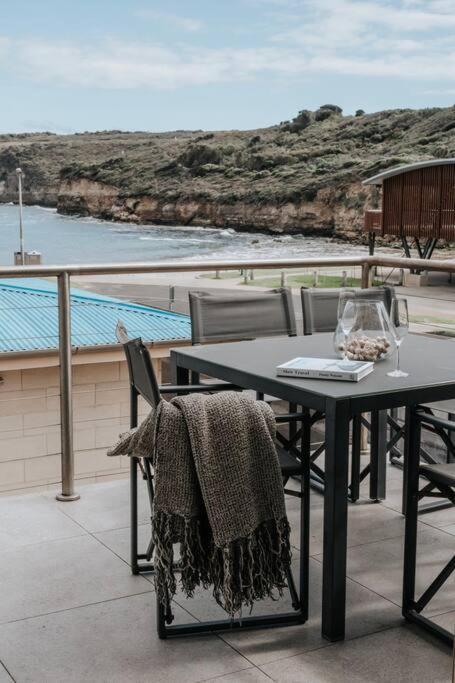 Surf Break At Bayview Villas Sea View Port Campbell Exterior foto